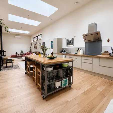 Loft Avec Jacuzzi, Salle De Sport Et Garage Moto *